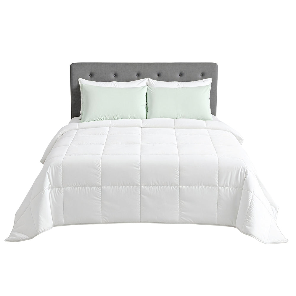 Giselle Bedding 200GSM Bamboo Quilt Summer Quilts All Season Doona Duvet Lightweight Super King