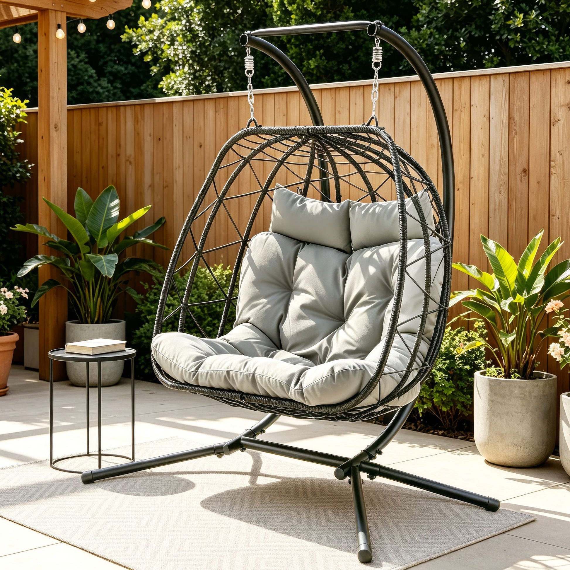 HM-EGG-FOLD-D-GREY-00.jpg