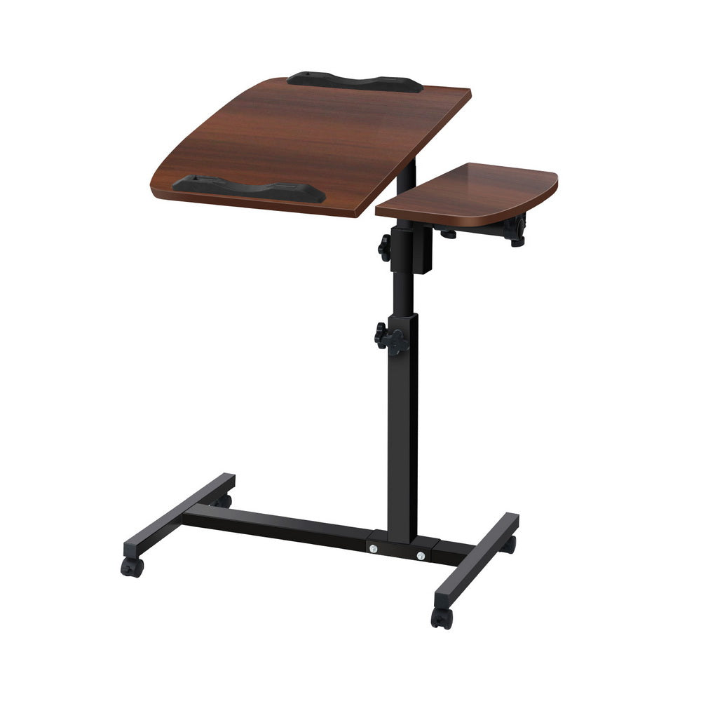 LA-DESK-LEO-L1-WA-202602061950-00.jpg