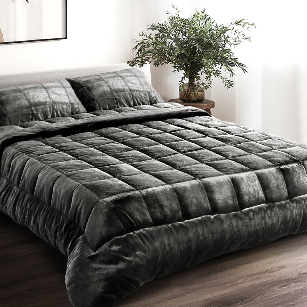 QUILT-FM-CHAR-SK-07.jpg